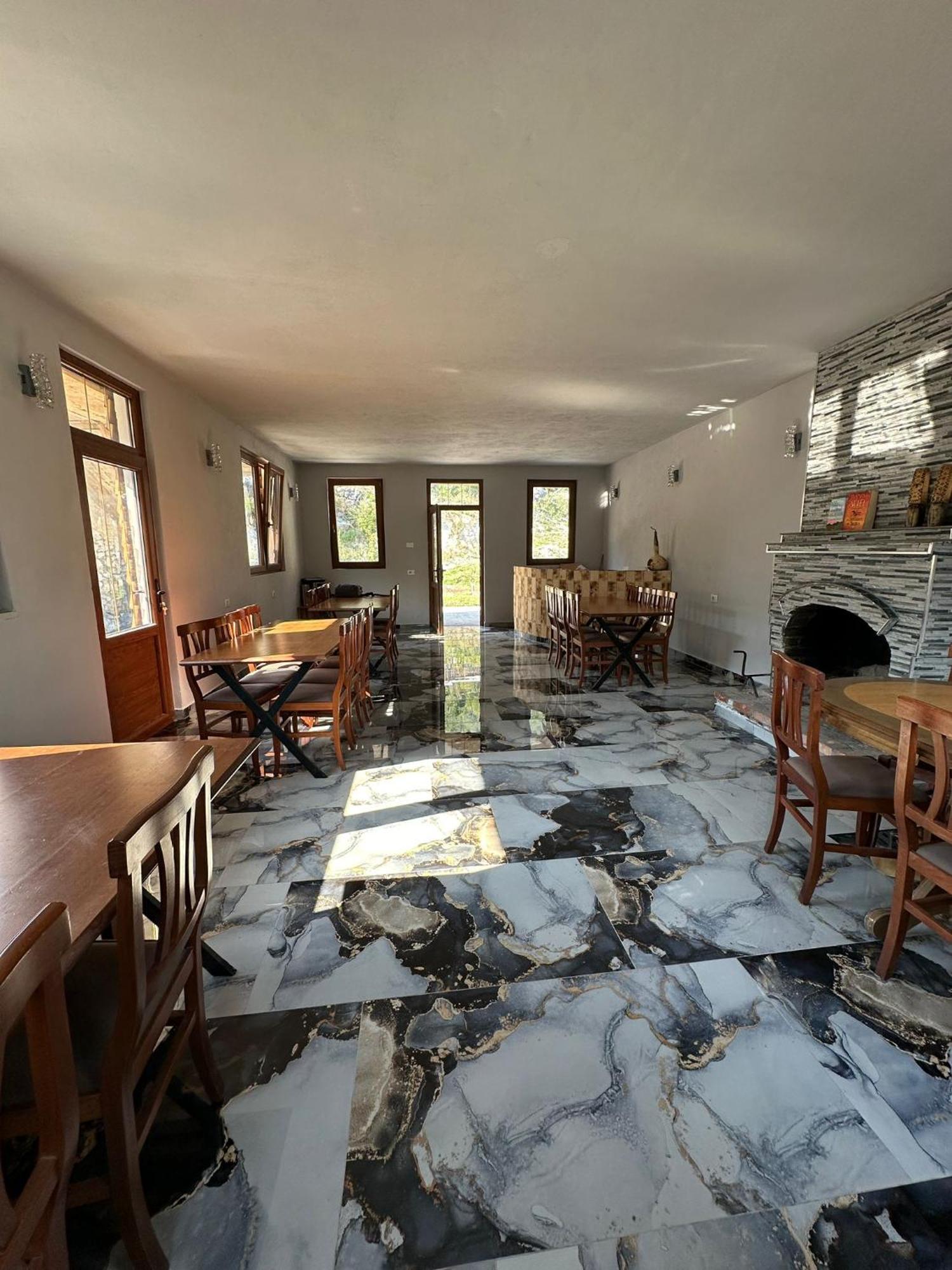 Guest House Kukaj ヴァルボナ エクステリア 写真